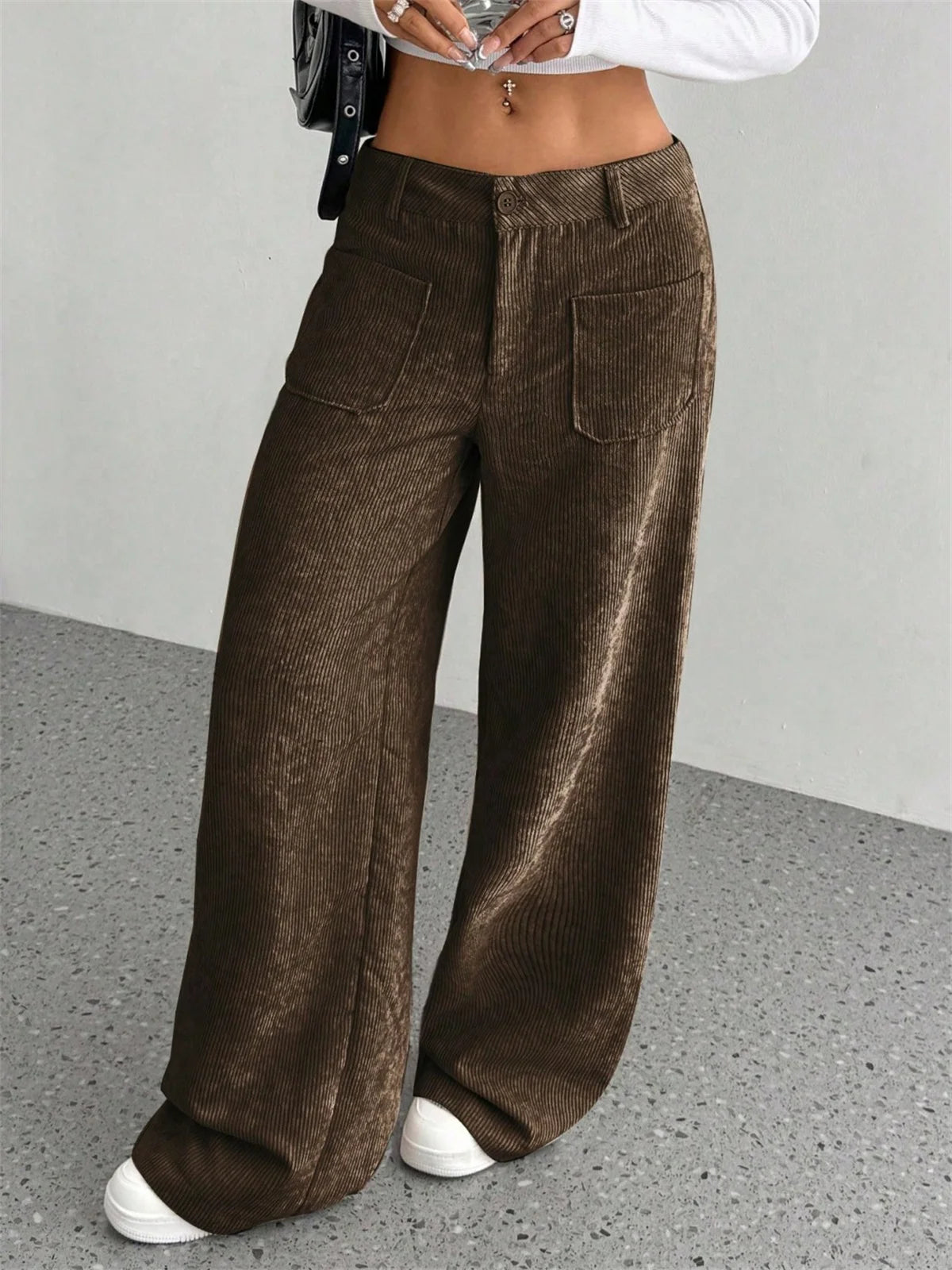 Pantalón de pana con piernas anchas