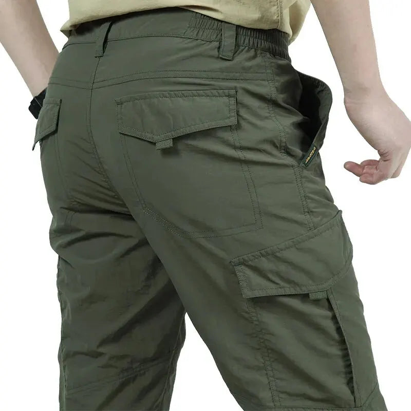 Pantalones tipo cargo