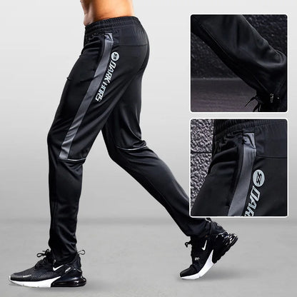 Pantalones deportivos para hombre