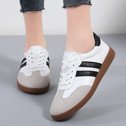 Zapatillas con suela plana para mujer