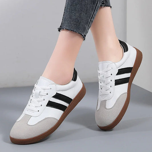 Zapatillas con suela plana para mujer