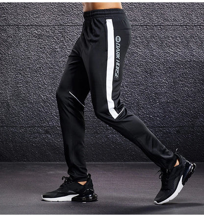 Pantalones deportivos para hombre