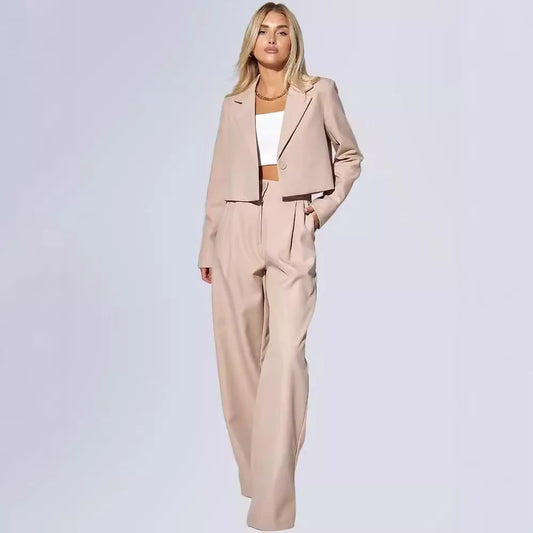 Traje casual elegante con blazer y pantalón